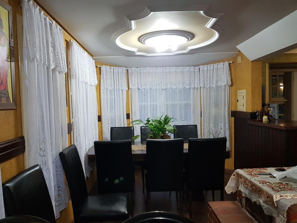 Residencia No Centro De Gramado Villa ภายนอก รูปภาพ